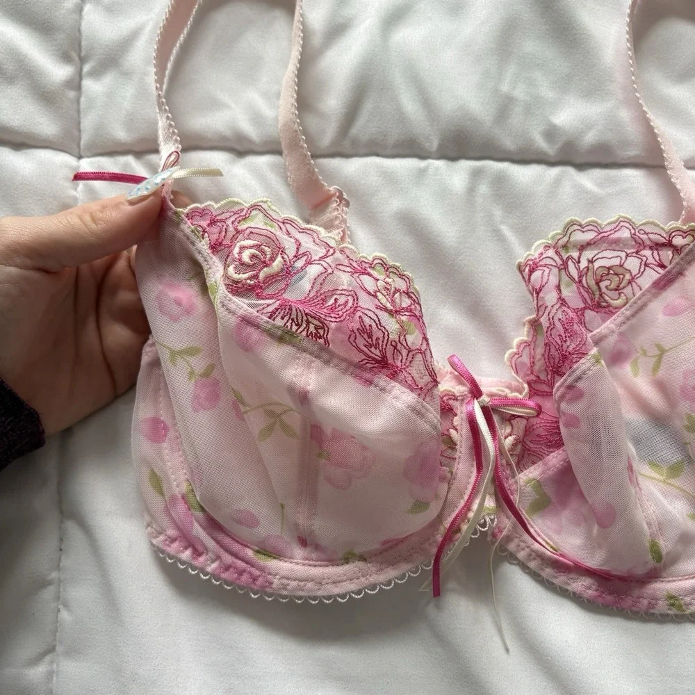 Womens 30DD Bra Pink‎ Unlined Underwire Back Closure Floral Feminine Coquette